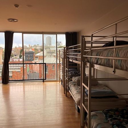 Barkly Backpackers Pansiyon Melbourne Dış mekan fotoğraf