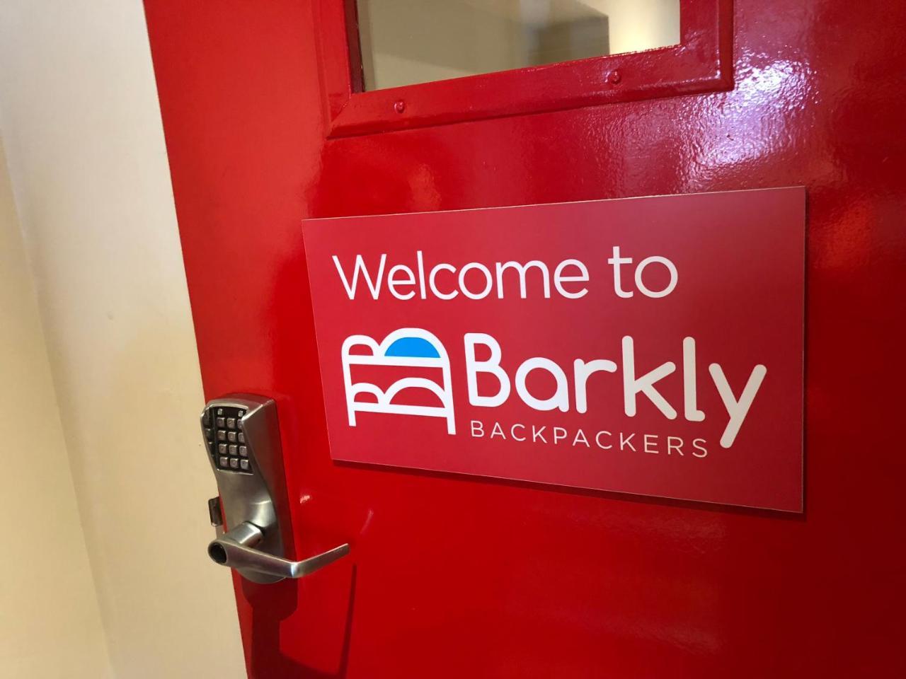 Barkly Backpackers Pansiyon Melbourne Dış mekan fotoğraf